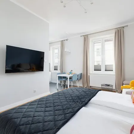 Apartment Modern Kazimierz For 4 Guests Only 1 Km To Wawel Castle By Renters